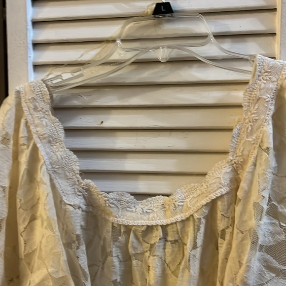 SET - NWT Ultra Pink Lace Fabric Square Neck Blouse & Loft Crochet Fabric Shorts - Picture 13 of 17